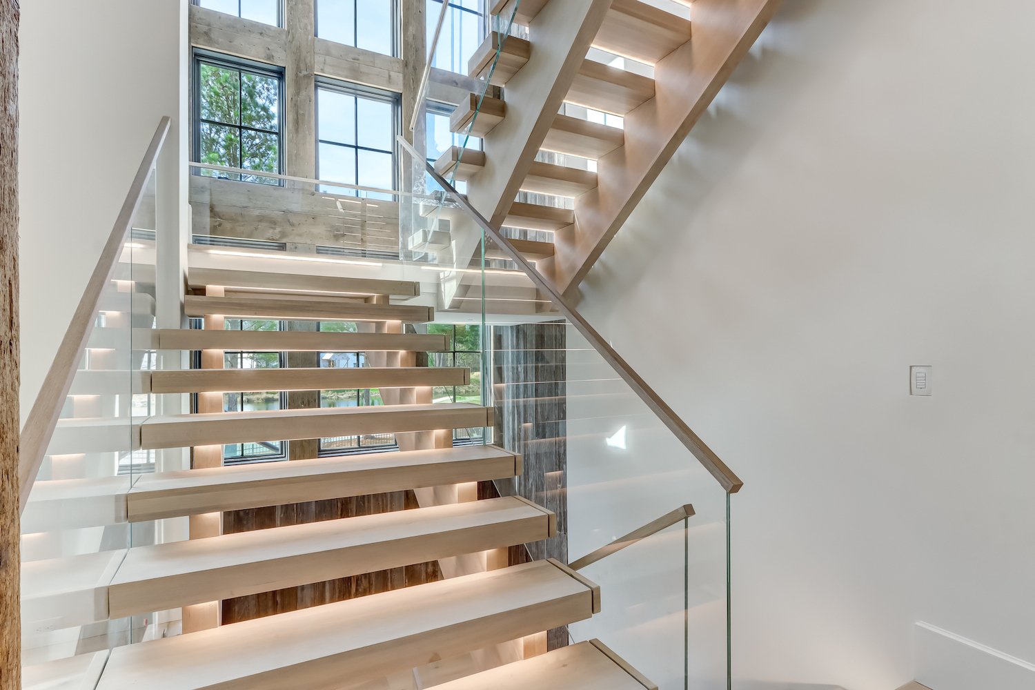Glass Staircases Dubai